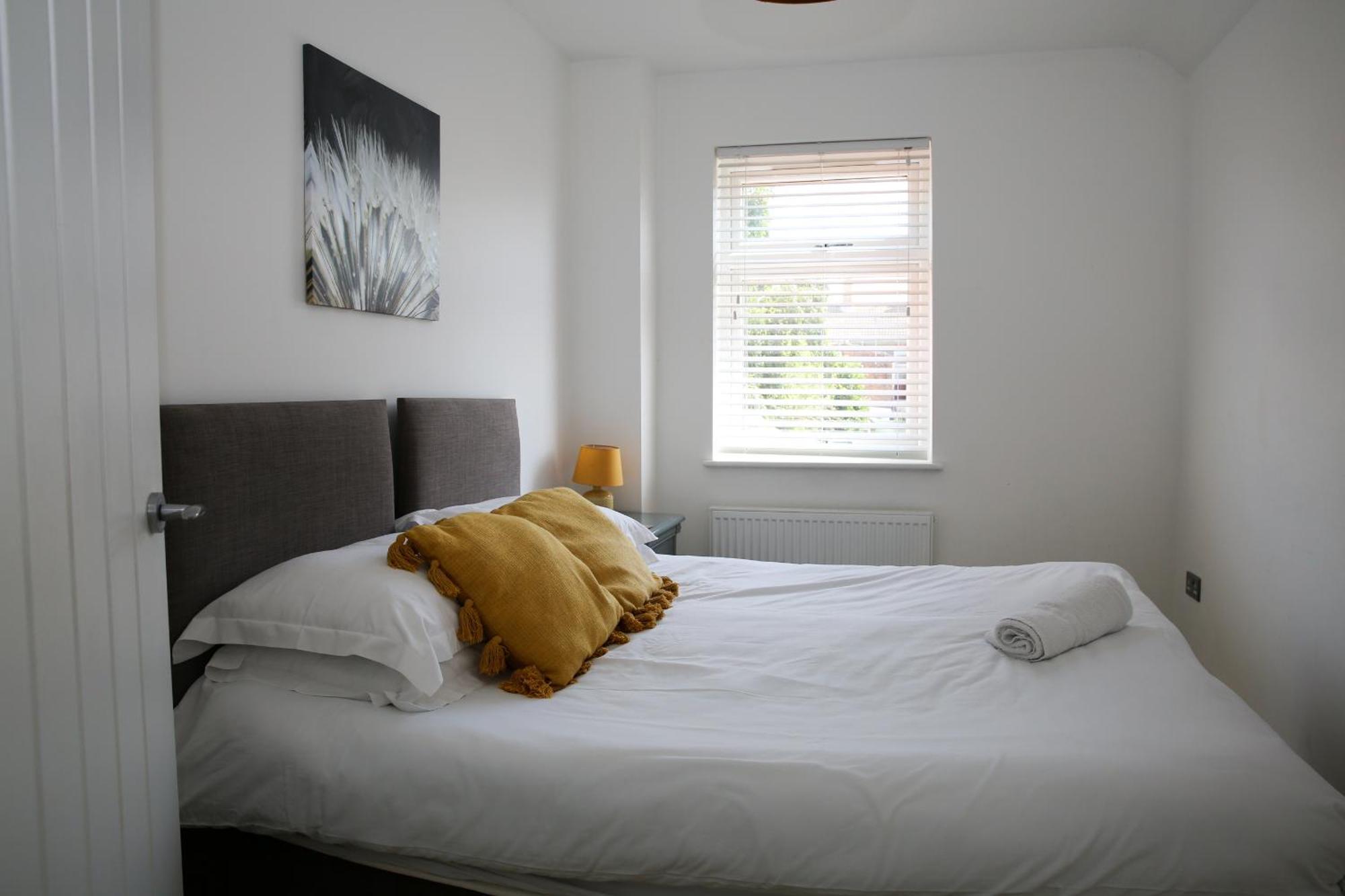 Fully Refurbished Property-March 22-Next To Beach 洛斯托夫特 外观 照片
